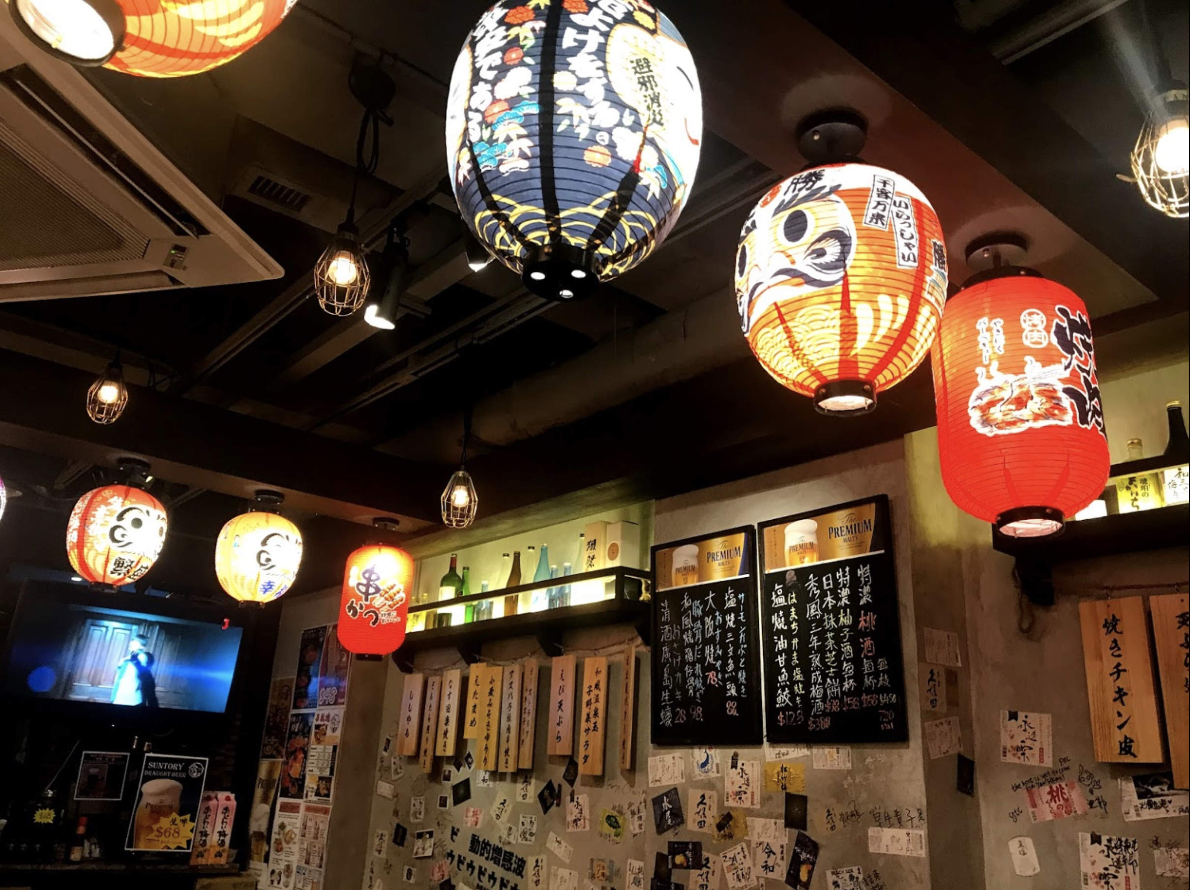 旺角烧肉/令和居酒屋/店铺装修好有日本居酒屋既风格，整体都好有气氛。